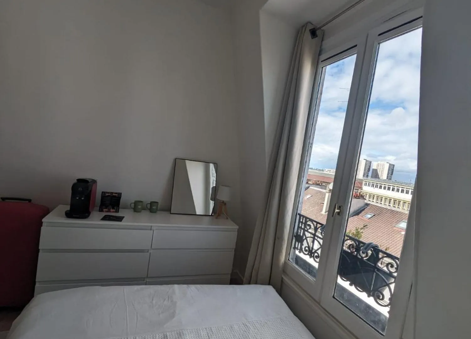 Cosy Proche Metro 아파트 파리